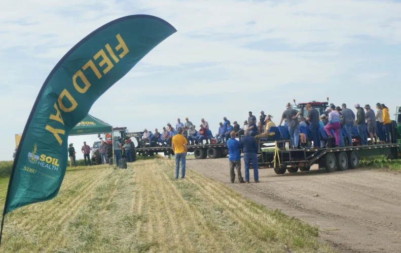 Research Extension Center holds field day